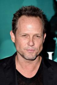Dean Winters Movie Trailers List | Movie-List.com